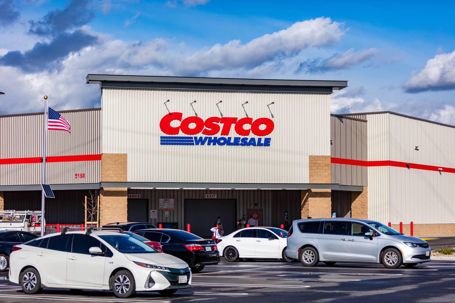 Costco's $60 Kirkland Pet Bed: Quiet Luxury for Your Dog - PawNation